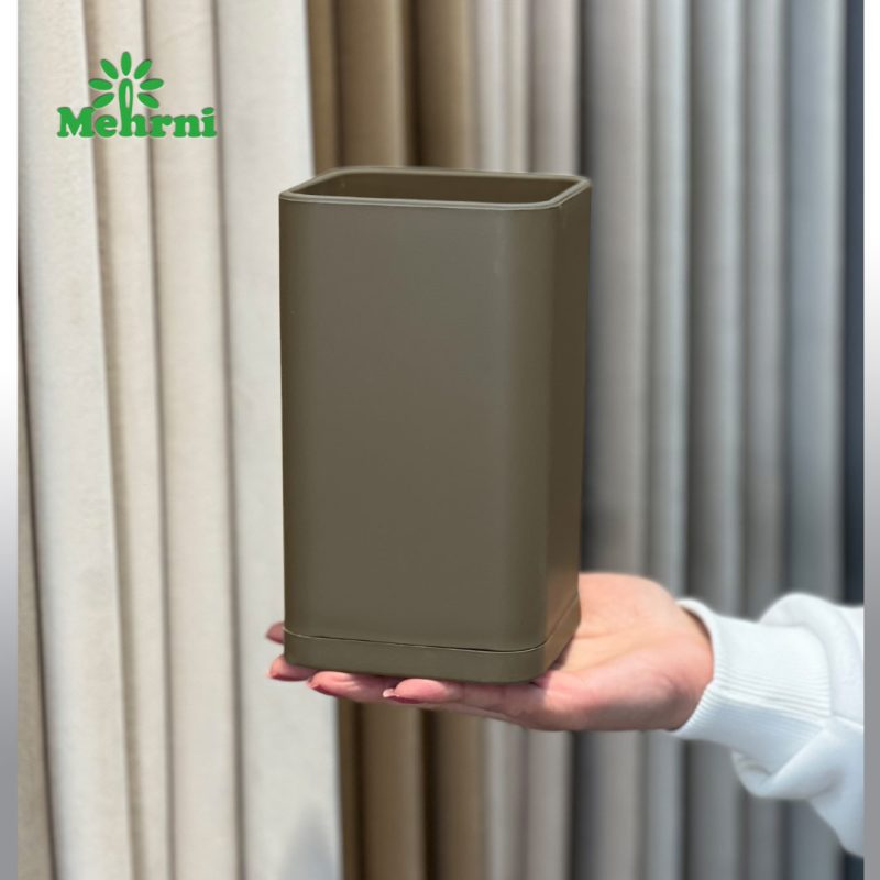 Tall cube pot 10 cm opening (code 124/10)